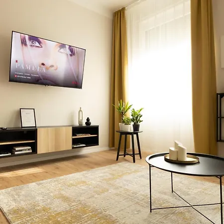 Apartment Square 2 Debrecen