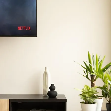 Апартаменты Square 2 *